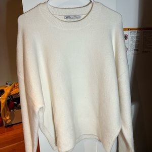 Zara white pullover sweater